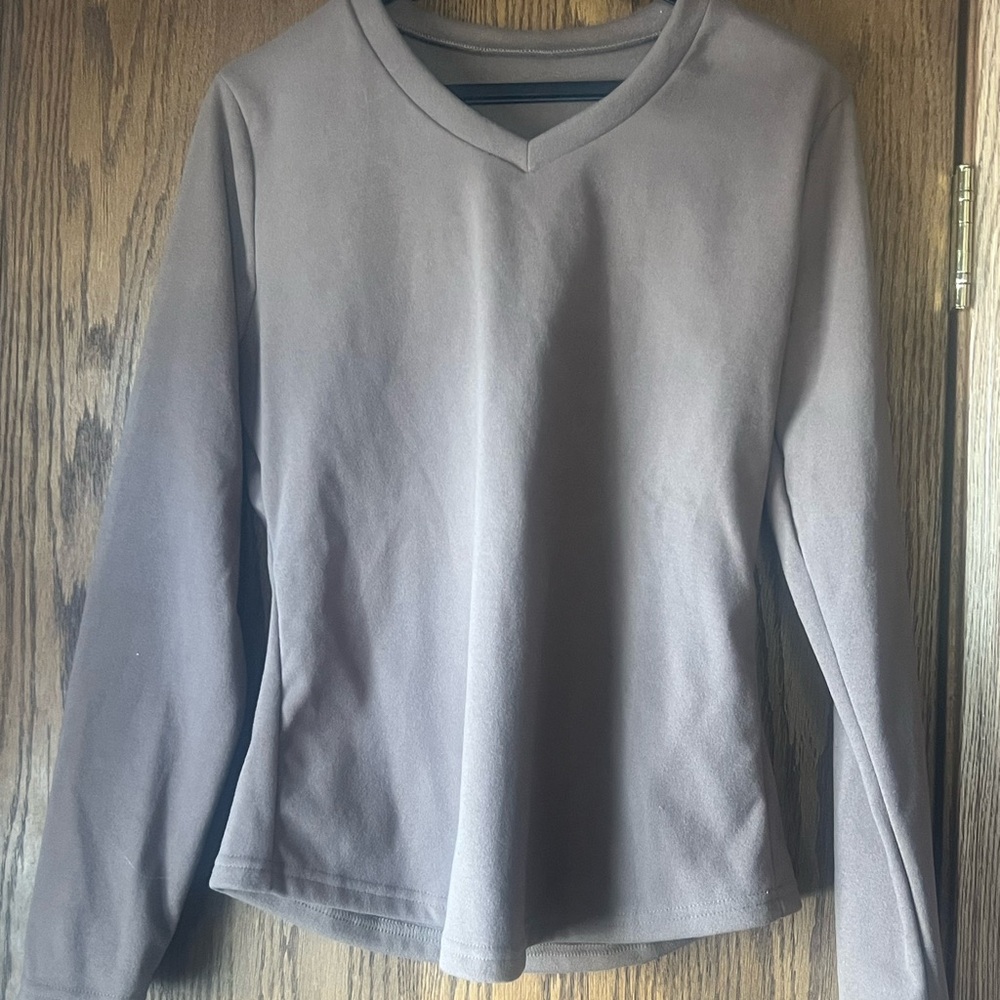 Brown women’s size Large thin sweatshirt pull over
